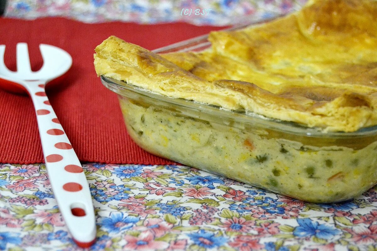 Easy Chicken and Vegetable Pot Pie - The Big Sweet Tooth