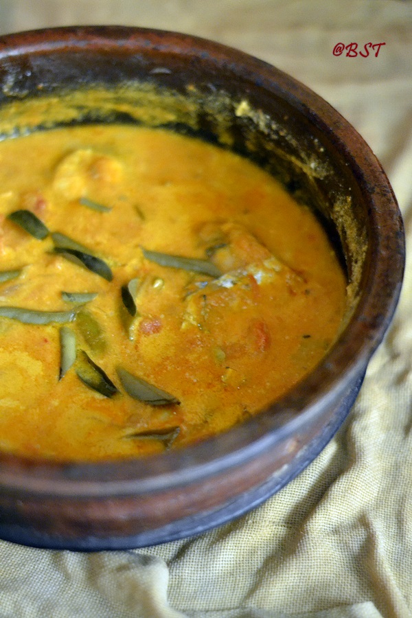 Thenga Aracha Meen Curry Easy Recipe