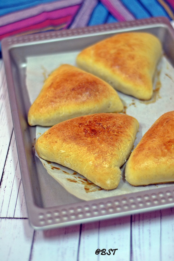 Malu Paan ~ Sri Lankan Fish Buns - The Big Sweet Tooth